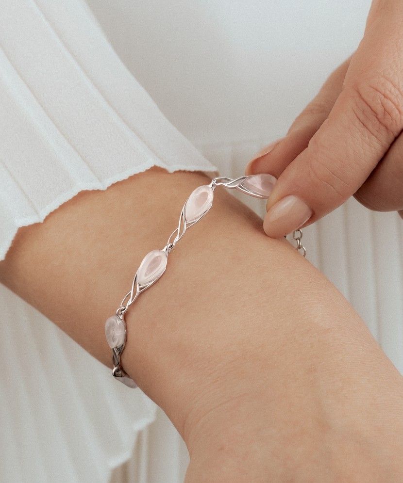 Sterling Silver bracelet with rose quartz