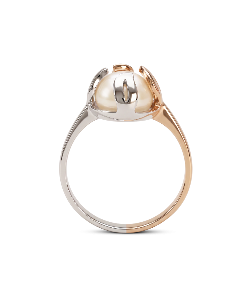 Gold ring with pearl