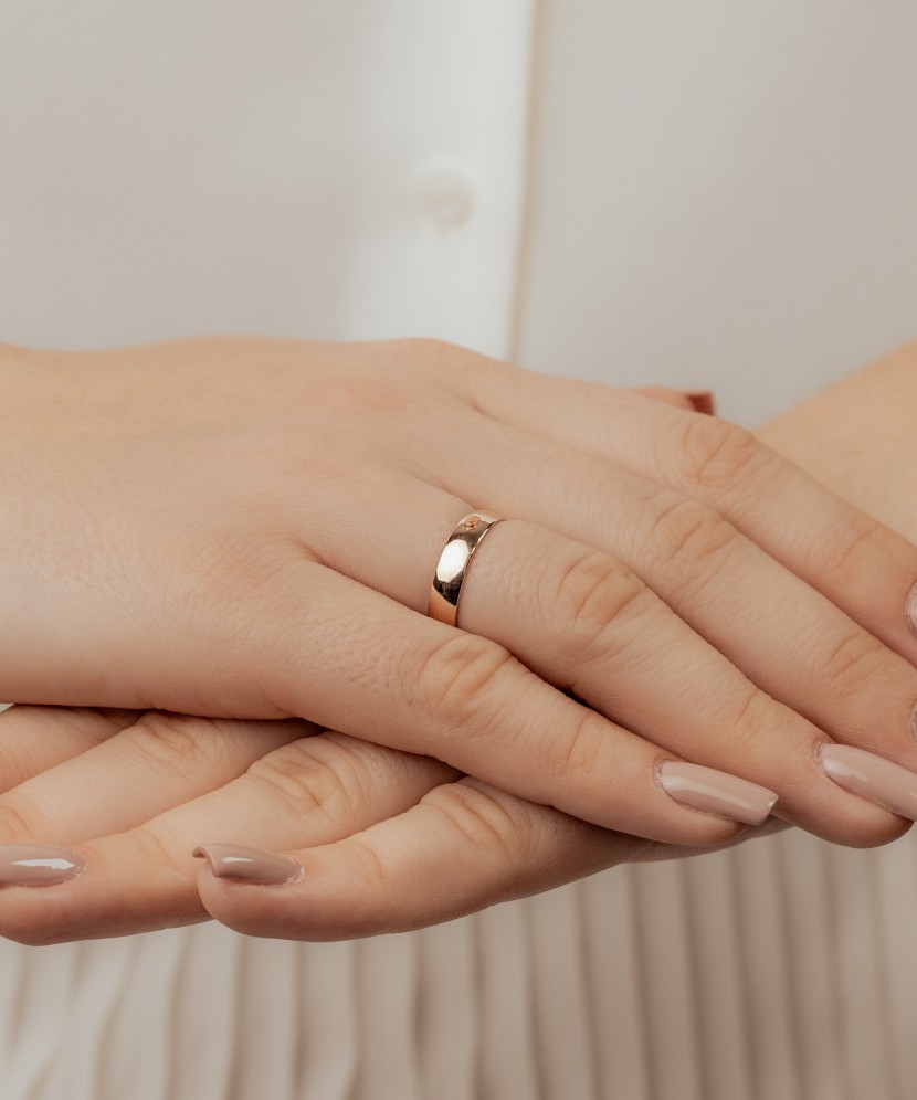 Gold wedding ring 3mm with comfort