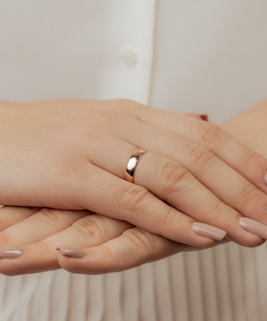 Gold wedding ring 3mm with comfort