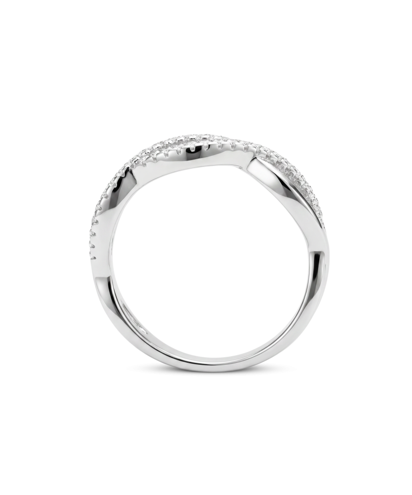 Sterling silver ring with zircons