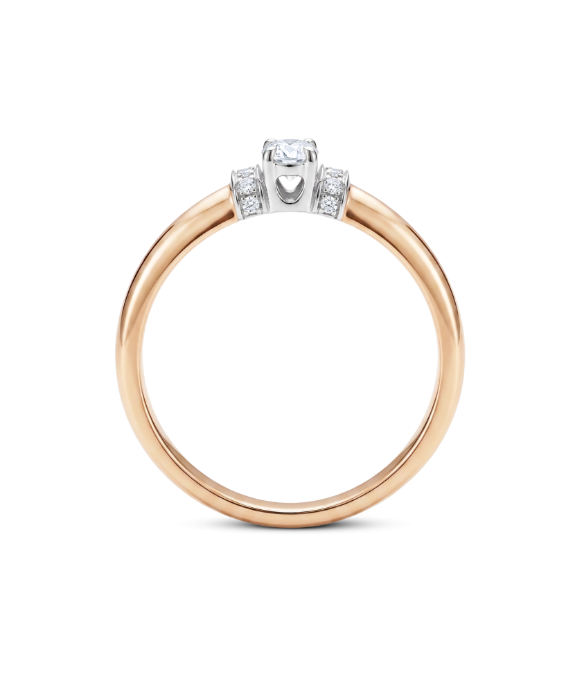 Gold ring with diamonds