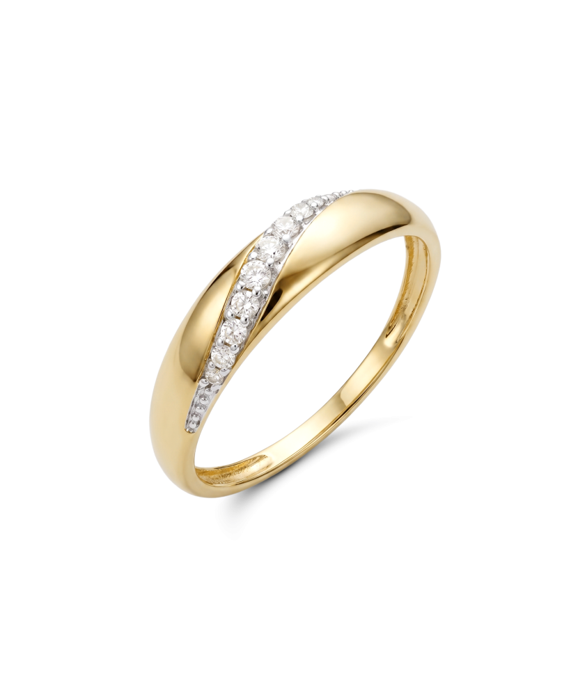 Yellow Gold ring with diamonds