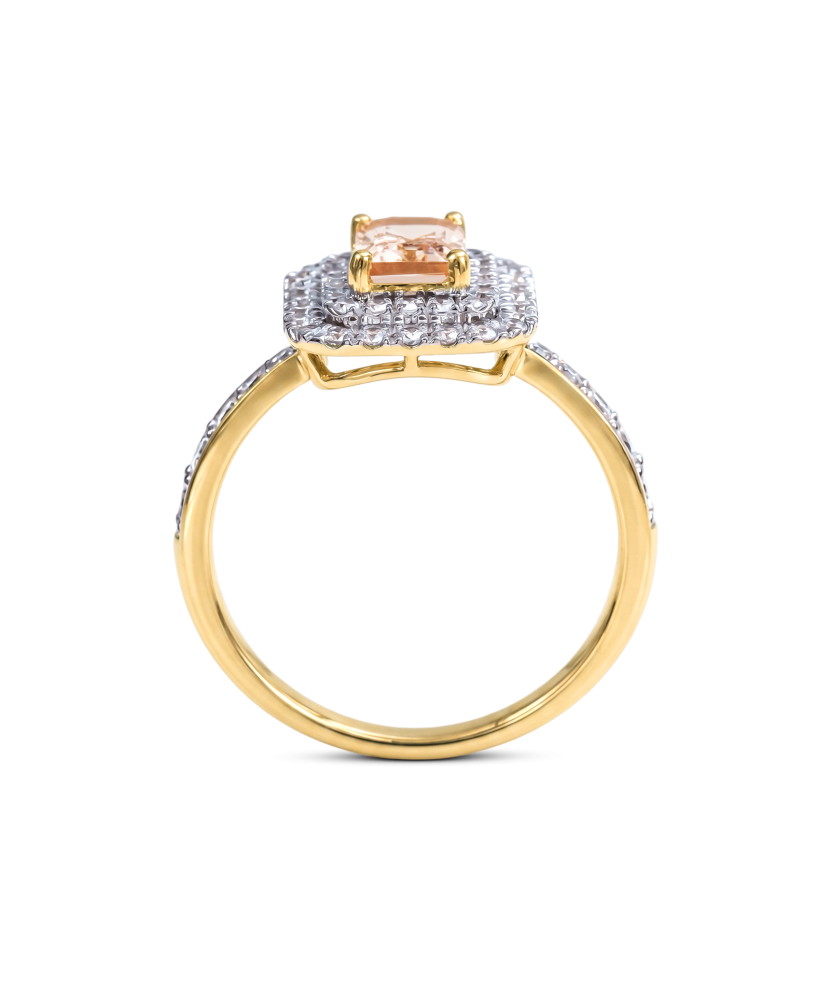 Yellow gold ring with diamonds and morganites