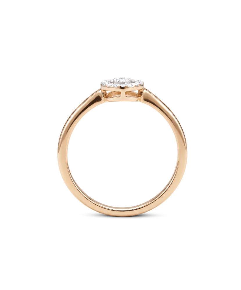 Gold ring with diamonds