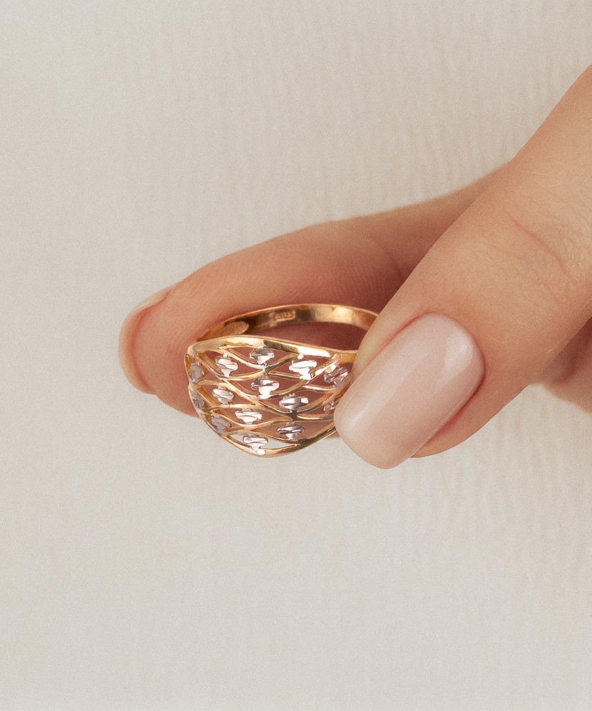 Gold ring