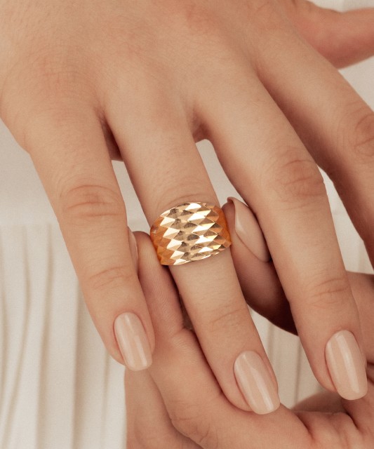 Gold ring