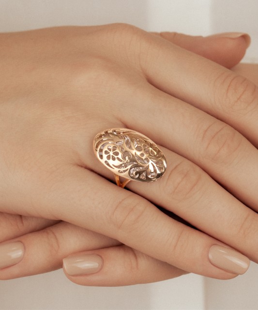 Gold ring