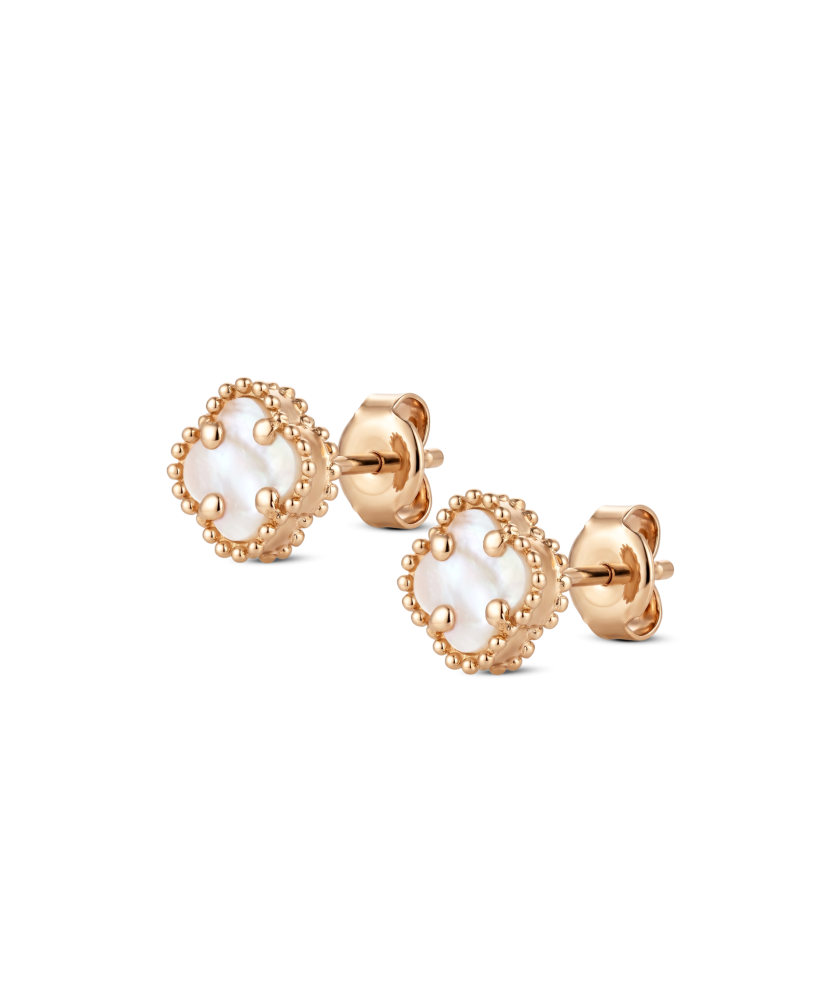 Gold earrings with nacre