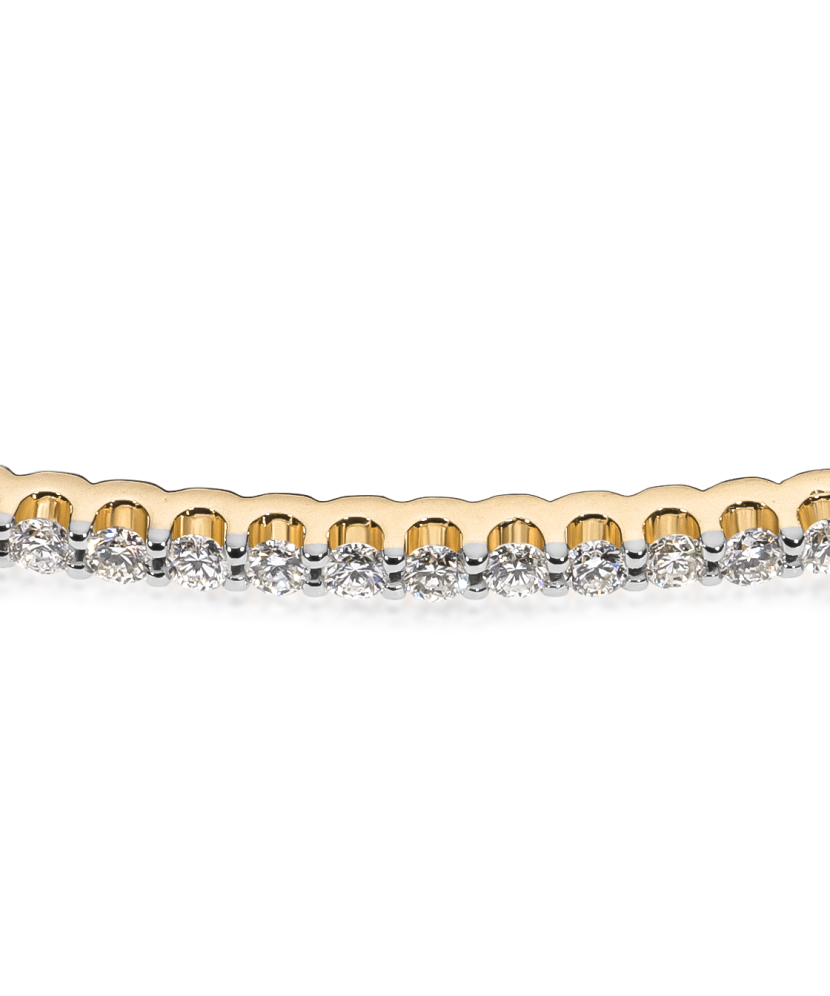 Yellow gold bracelet with diamonds