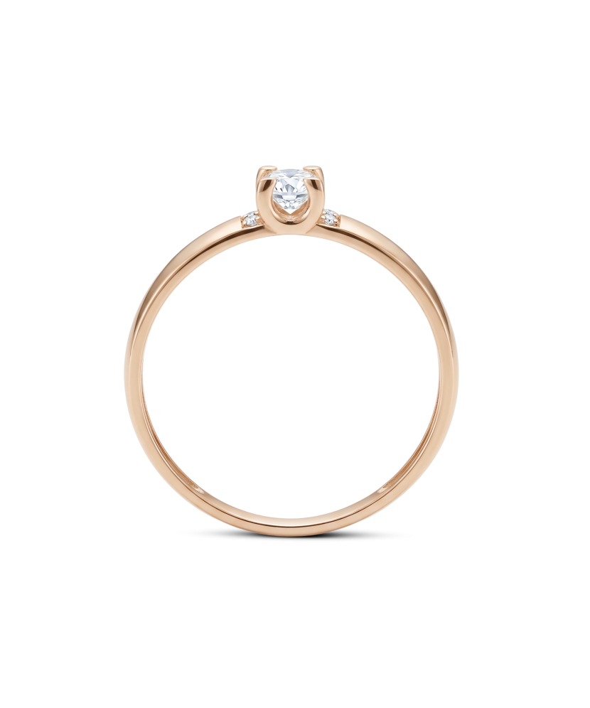 Gold ring with zircons