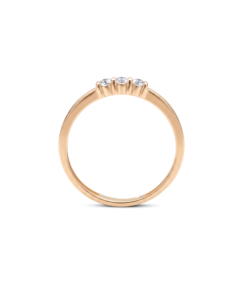 Gold ring with zircons