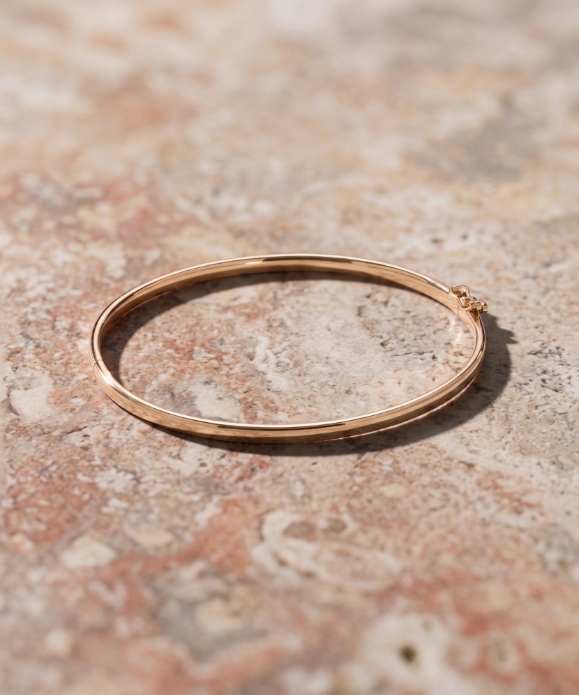 Gold hard bracelet