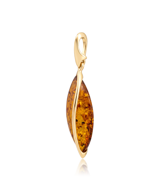Gold pendant with amber
