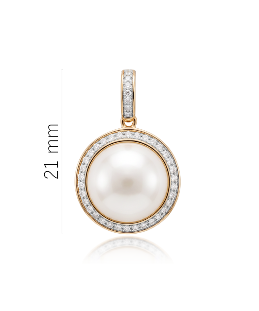 Gold pendant with pearl and diamonds