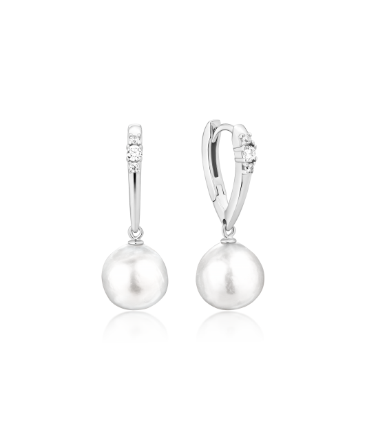 Silver earrings with Edison pearls