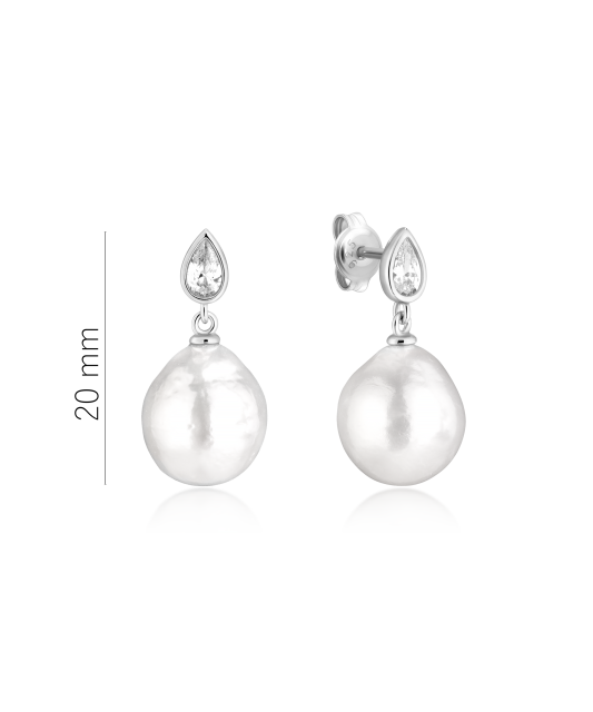 Silver earrings with Edison pearls