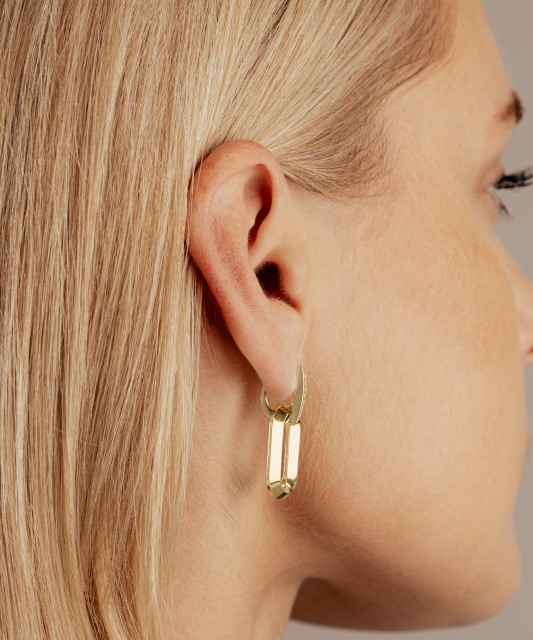 Yellow gold earrings with cubic zirconia
