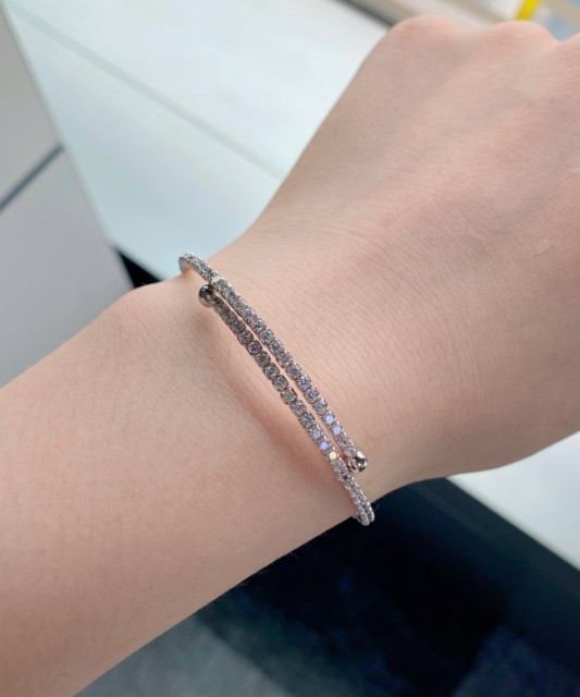 Sterling Silver bracelet with zircons