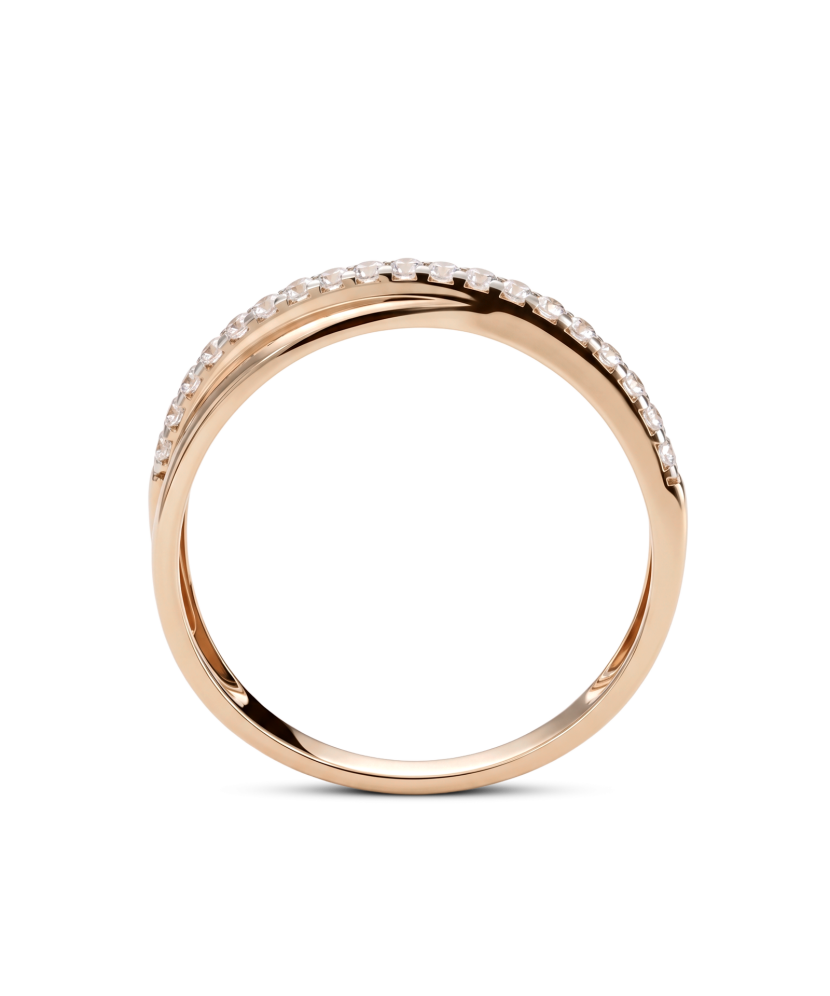 Gold ring with zircons