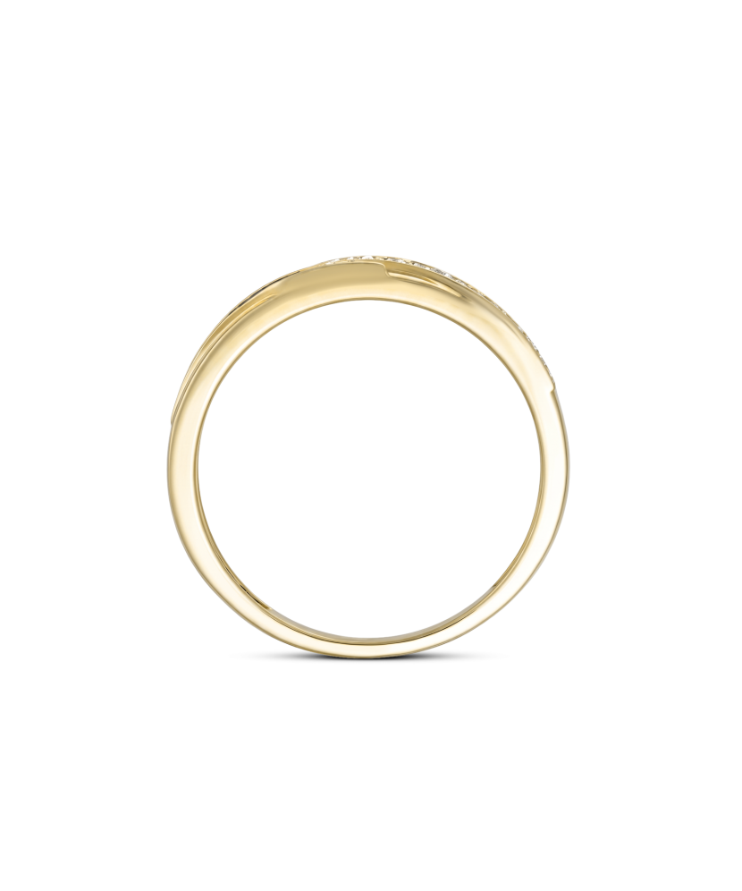 Yellow gold ring with diamonds and black diamonds