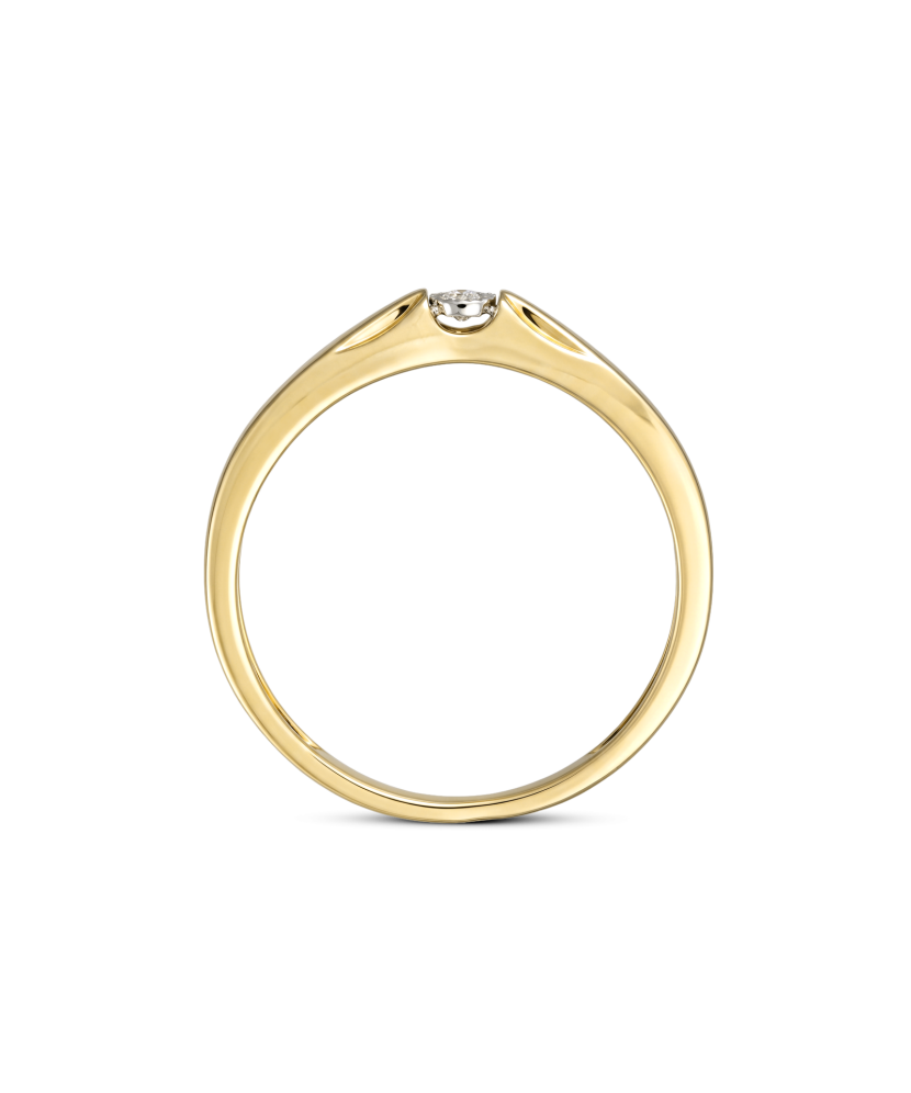 Yellow Gold ring with diamond