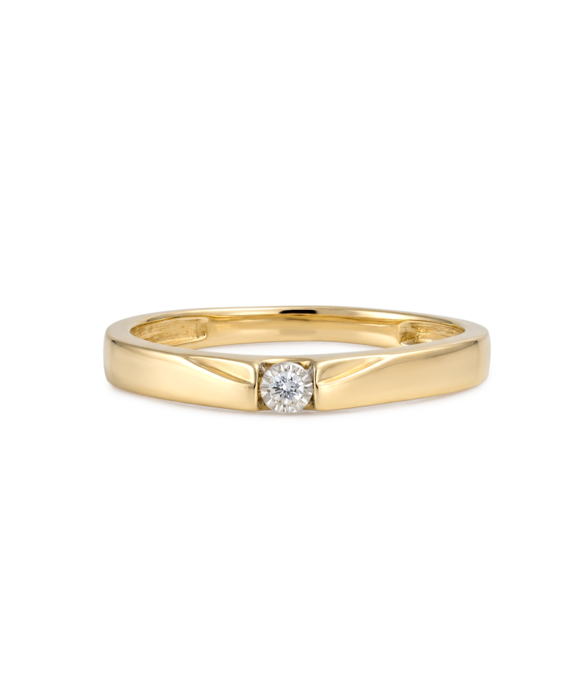 Yellow Gold ring with diamond