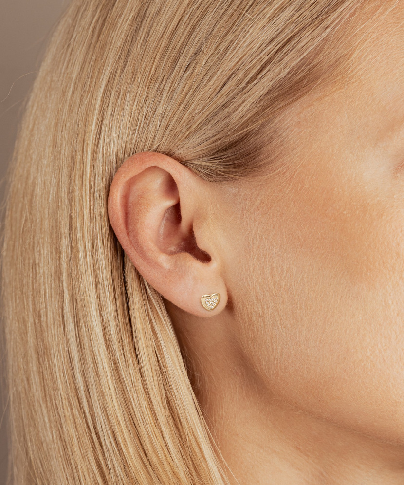 Gold earrings with zircons "hearts"