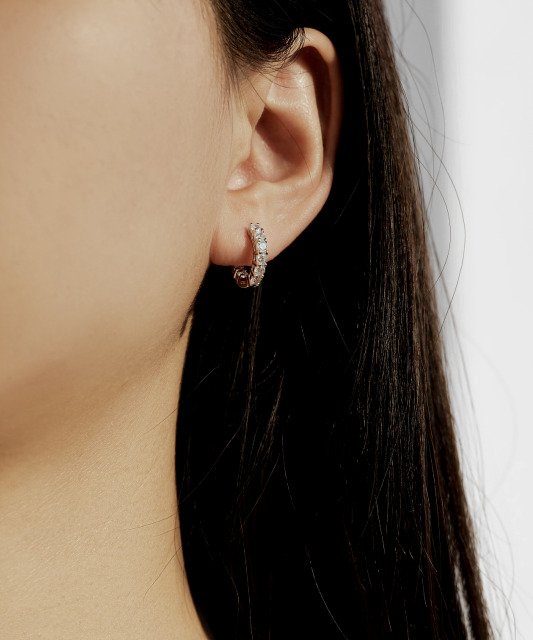 Sterling silver earrings with zircons