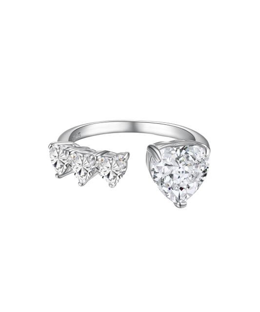Серебряное кольцо с цирконами «Сердечко»