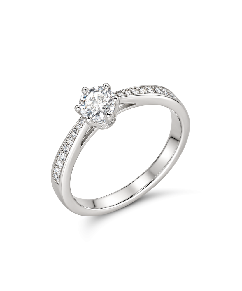 Silver ring with moissanites 0.5ct