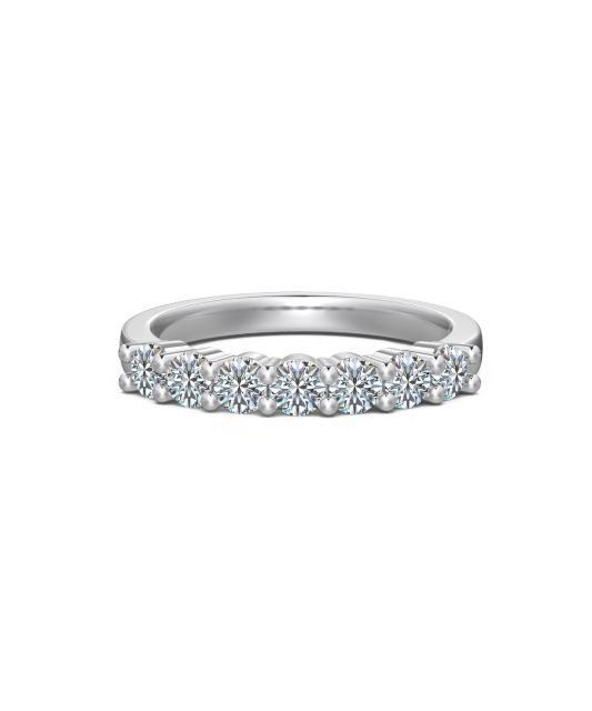 Silver ring with moissanites 0.7ct
