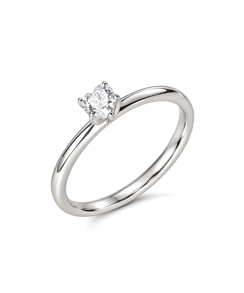 Серебряное кольцо с муассанитом 0.3ct