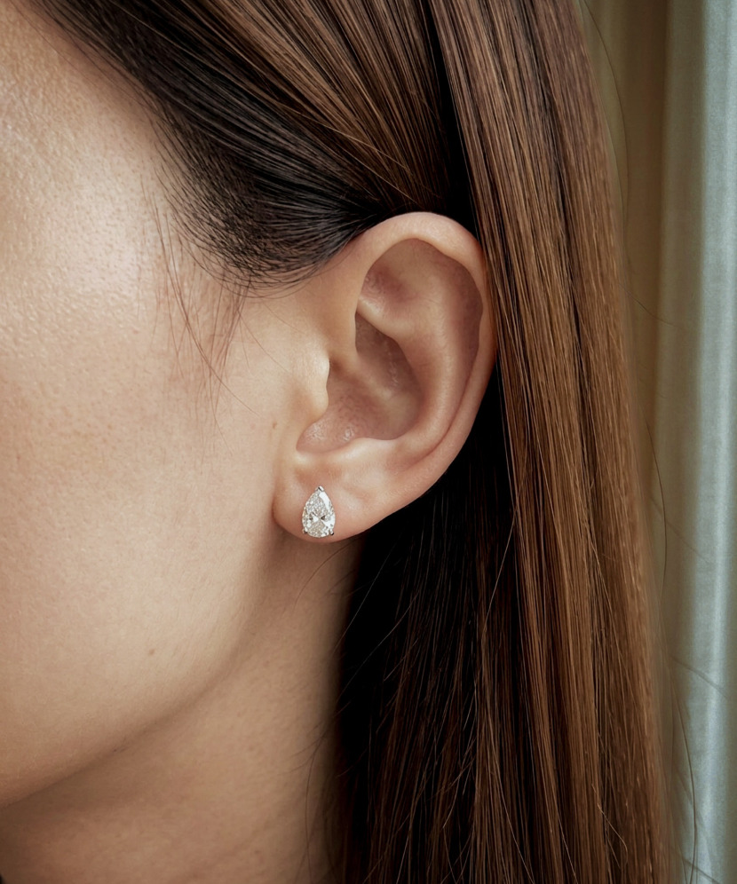 Серебряные серьги с муассанитами 2ct