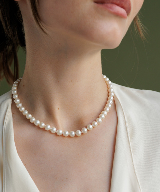 Pearl necklaces with sterling silver