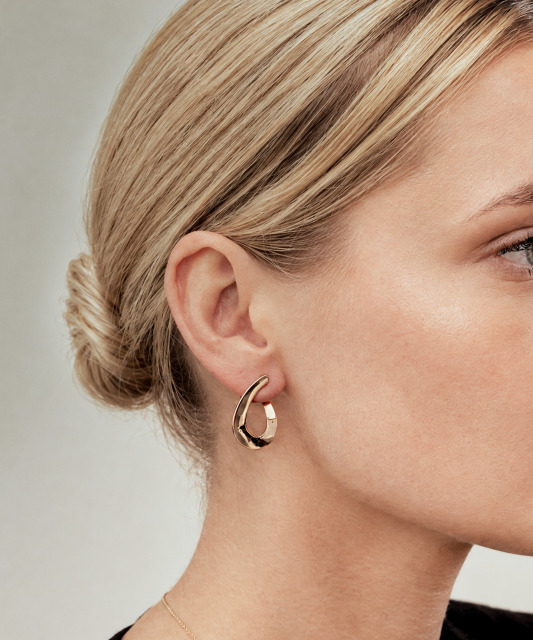 Gold earrings