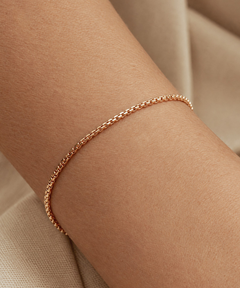 Gold bracelet