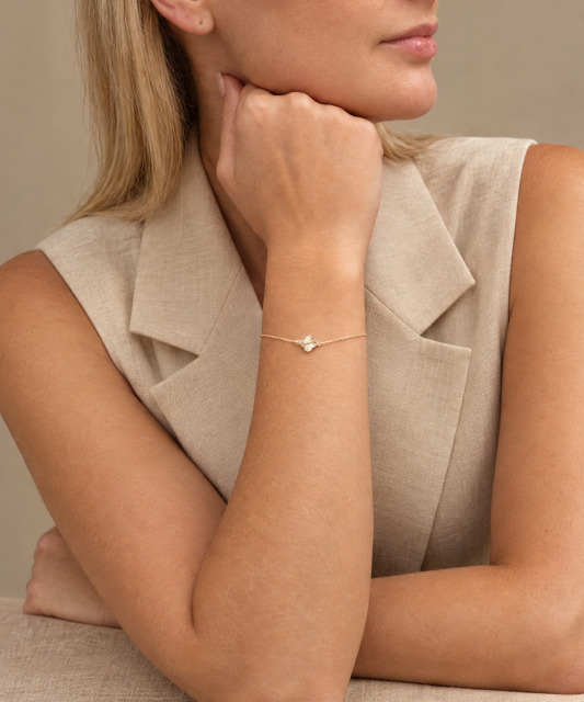 Gold bracelet