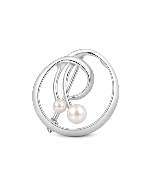 Silver brooch with cultured pearls