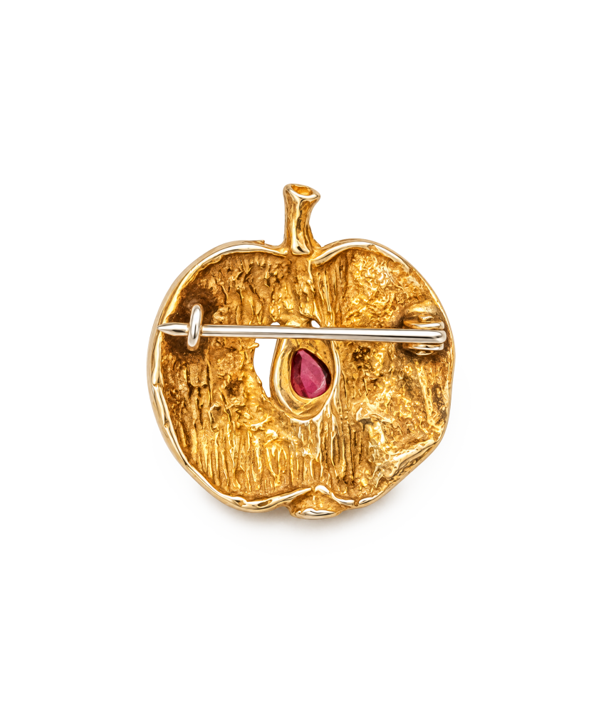 Sterling silver  brooch with garnet "apple"