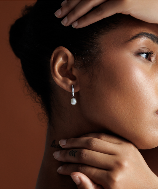 Sterling silver earrings with pearls and zircons
