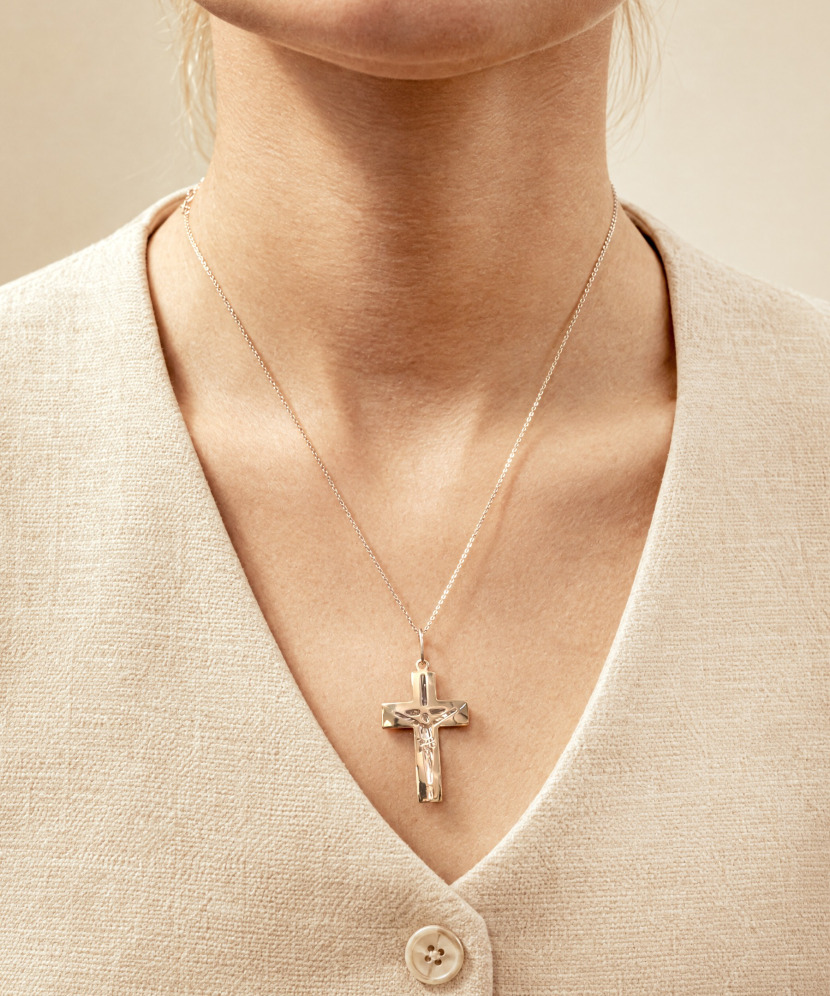 Gold pendant  "cross"