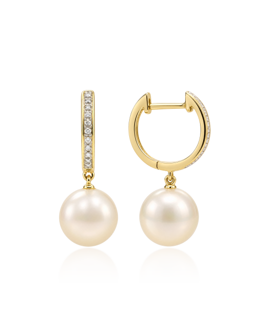 Yellow gold earrings with diamonds and pearls