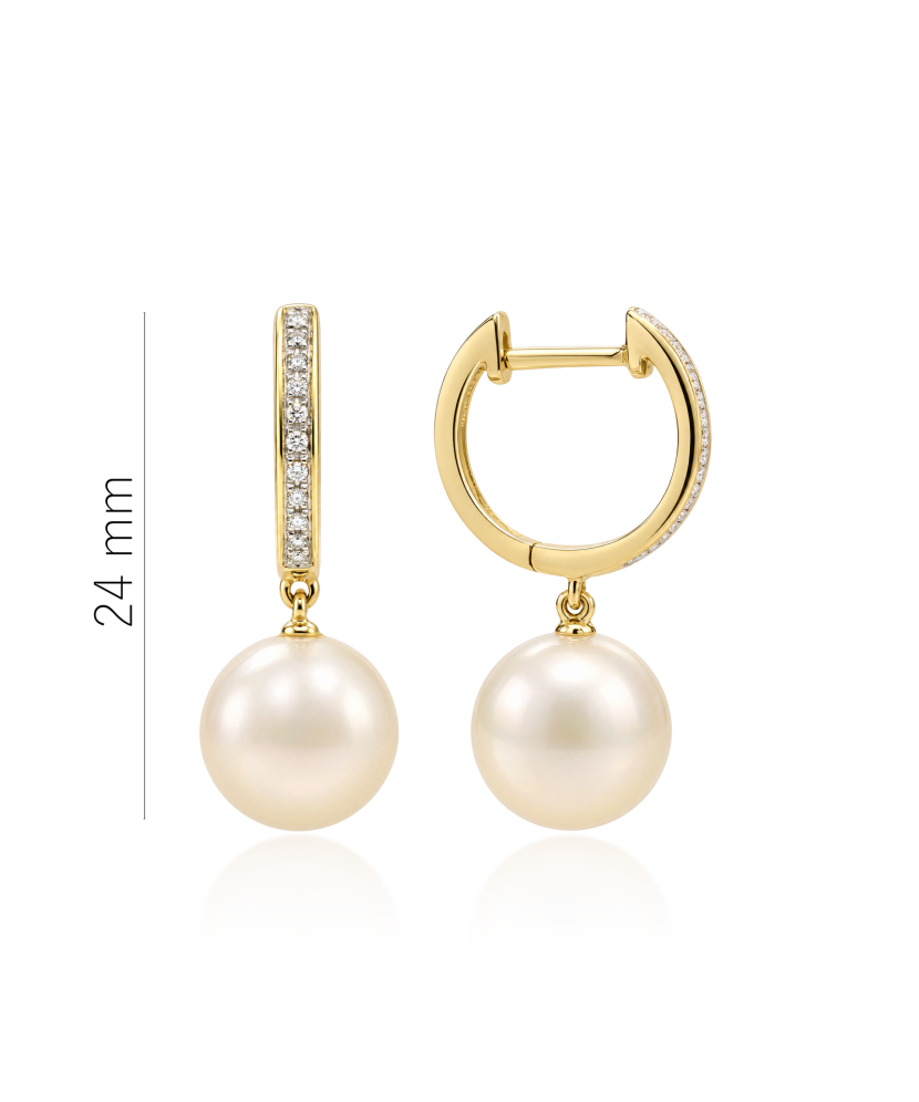 Yellow gold earrings with diamonds and pearls