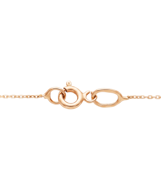 Gold chain with pendant