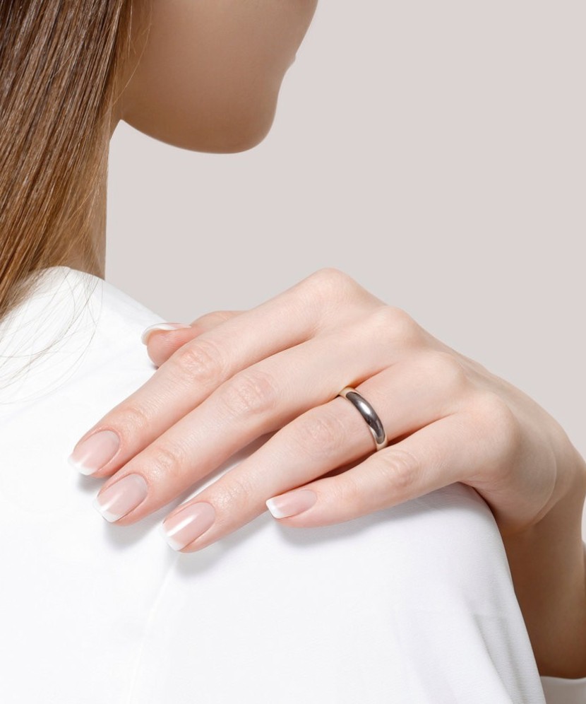 Sterling silver wedding ring Sterling silver wedding ring