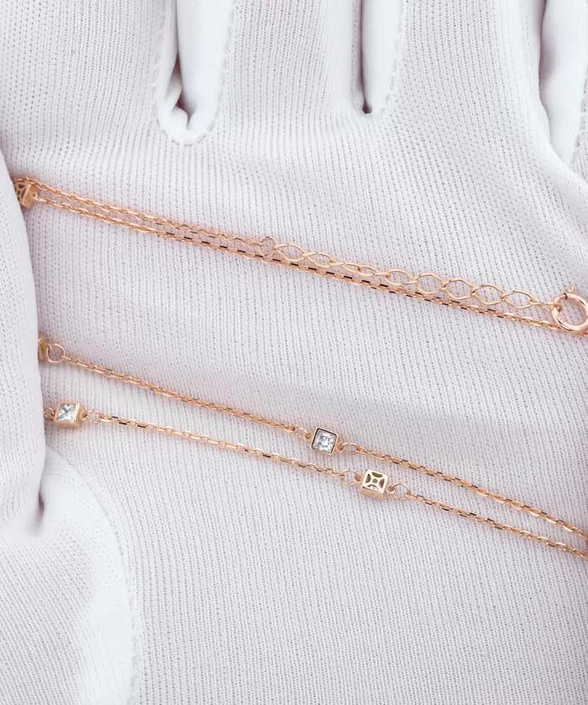 Золотая цепочка с подвеской из циркона Золотая цепочка с подвеской из циркона