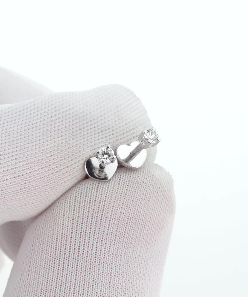 Серьги из белого золота с бриллиантами Серьги из белого золота с бриллиантами