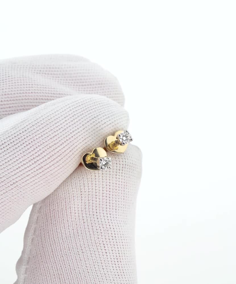 Серьги из золота с бриллиантами Серьги из золота с бриллиантами