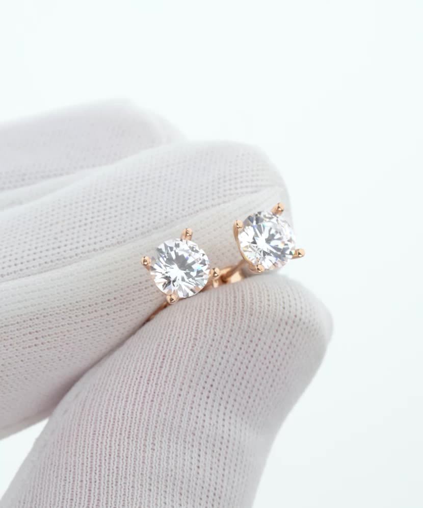 Золотые серьги с цирконами